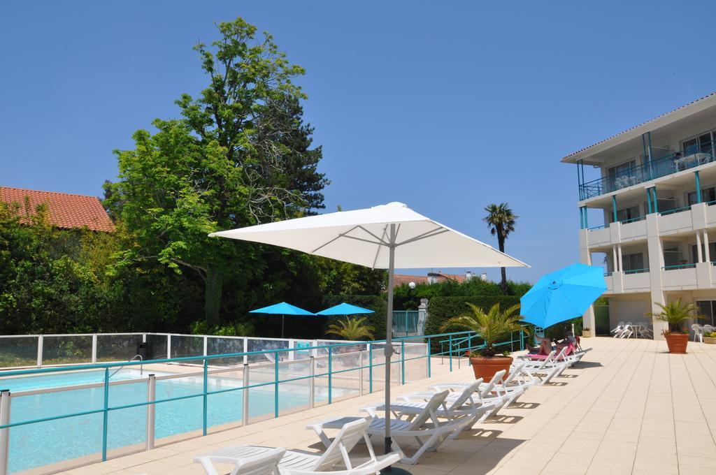 Appartement Golf Et Nivelle Avec Piscine Et Parking Ciboure Zimmer foto