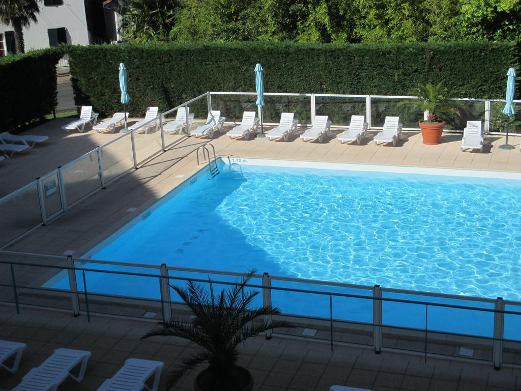 Appartement Golf Et Nivelle Avec Piscine Et Parking Ciboure Exterior foto